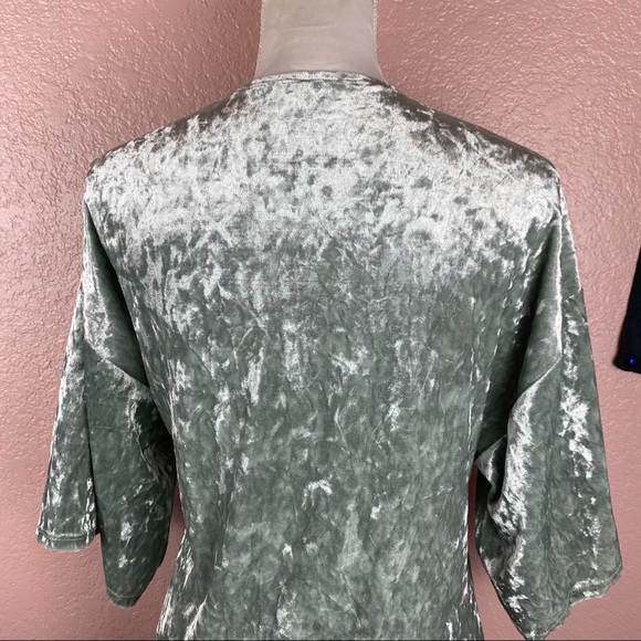 Caution To The Wind | Anthropologie Velvet Kimono - Picture 2 of 7